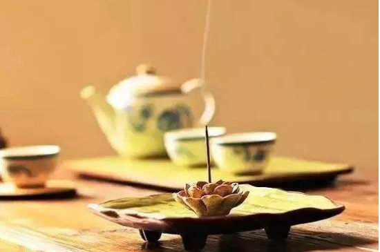 綠茶碧螺春怎么泡簡易步驟，沖泡碧螺春的十二步驟口訣