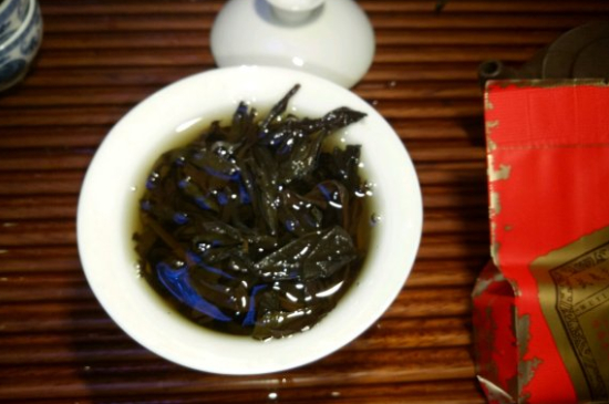 肉桂可以用紫砂壺沖泡嗎，紫砂壺能泡武夷巖茶肉桂用嗎？