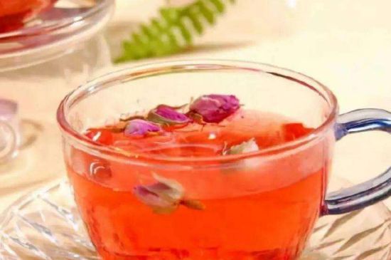 蜂蜜泡茶葉的副作用，蜂蜜泡茶葉有什么禁忌