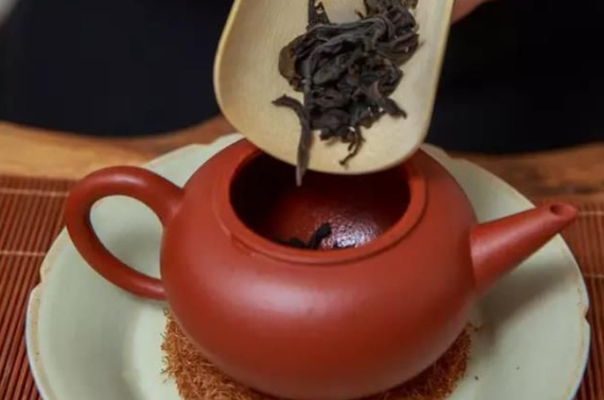 什么泥料的紫砂壺沖泡肉桂，武夷巖茶肉桂用哪種紫砂壺好？