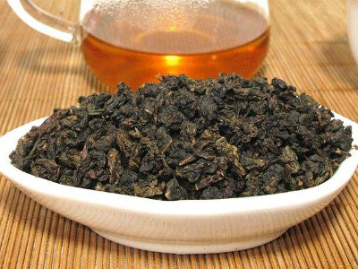 鐵觀音的泡法，水溫100°C最佳第一泡不能喝