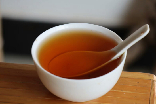 肉桂可以用紫砂壺沖泡嗎，紫砂壺能泡武夷巖茶肉桂用嗎？