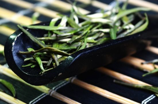 老茶和新茶哪個好，老茶好喝還是新茶好喝