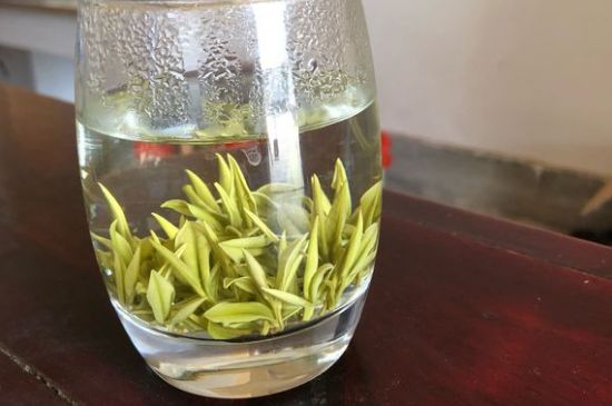 安吉白茶夏天怎么保存，安吉白茶能冷凍儲(chǔ)存嗎？