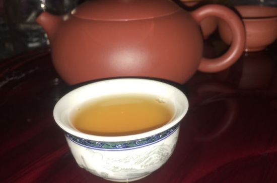 200一斤的茶葉算不算好，兩百一斤買的是中低檔茶