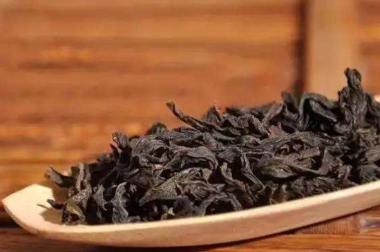 怎樣炭焙巖茶？揭秘武夷巖茶的炭焙技藝