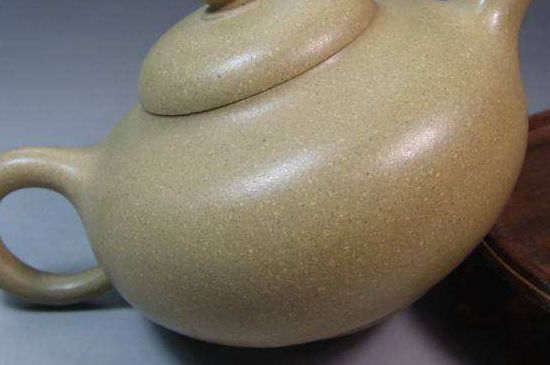 一把真正的本山綠泥壺最低多少錢，什么價格能買到本山綠泥紫砂壺？