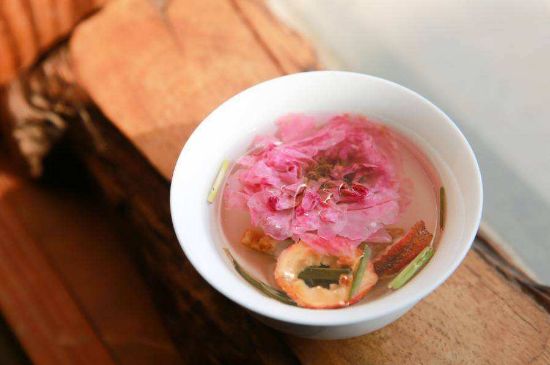 玫瑰花的最佳搭配，喝玫瑰花茶搭配什么喝好？