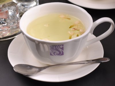 茉利花茶有什么功效作用，不適合什么人喝？