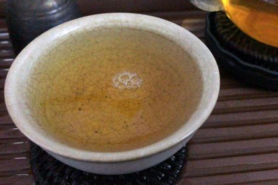 怎么鑒別建盞化學(xué)釉，真假建盞的對(duì)比與辨別