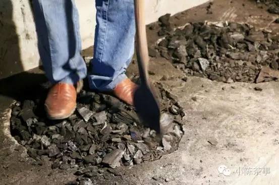 怎樣炭焙巖茶？揭秘武夷巖茶的炭焙技藝