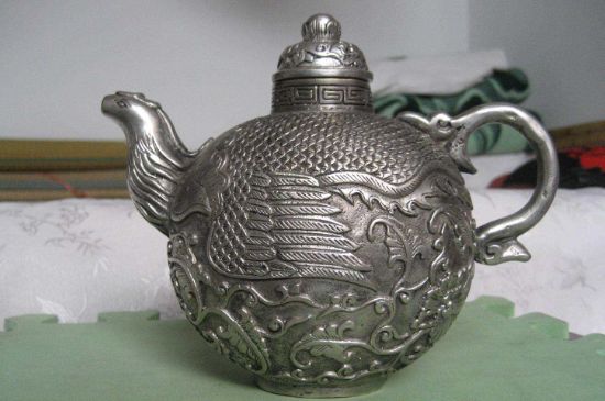 銀壺泡茶后為什么會變黑，銀壺內(nèi)膽發(fā)黑怎么辦