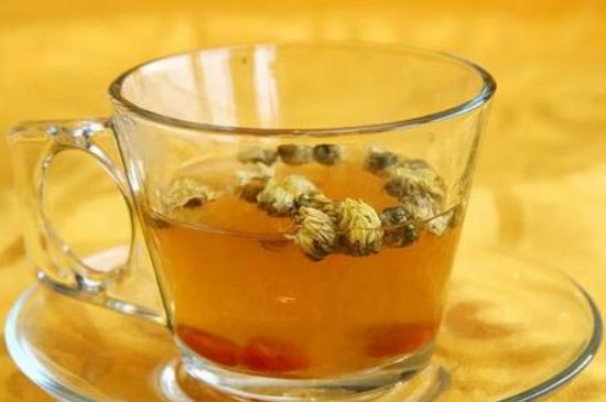 菊花茶的最佳搭配有哪幾樣，菊花茶和什么搭配喝效果好？