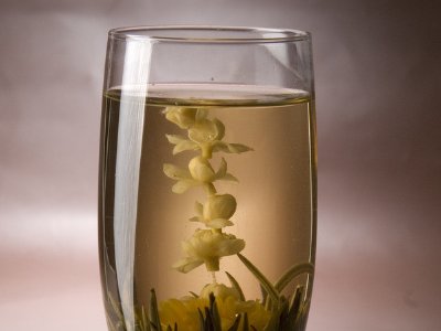 女孩喝茉莉茶的好處，茉莉花茶女生喝好嗎？