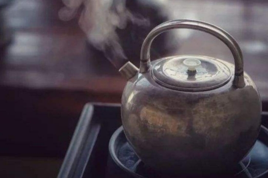 煮茶的步驟圖解，正確的煮白茶方法！