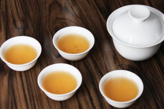 大紅袍四大品種有哪些，大紅袍的種類和著名品種特點(diǎn)介紹