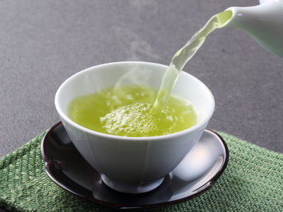 紅茶和綠茶的區(qū)別，常喝紅茶好還是綠茶好？