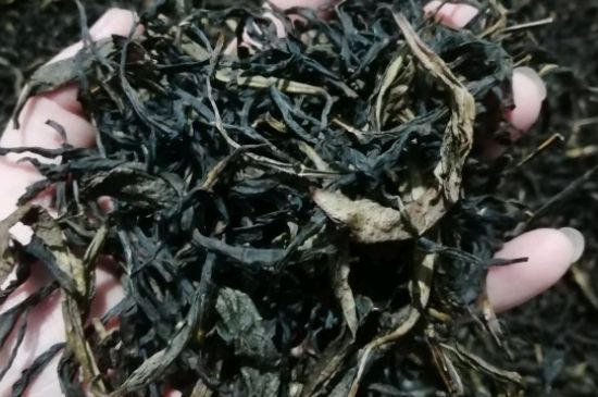 蜜蘭香好還是鴨屎香好，鳳凰單叢茶蜜蘭香和鴨屎香特點(diǎn)有哪些？